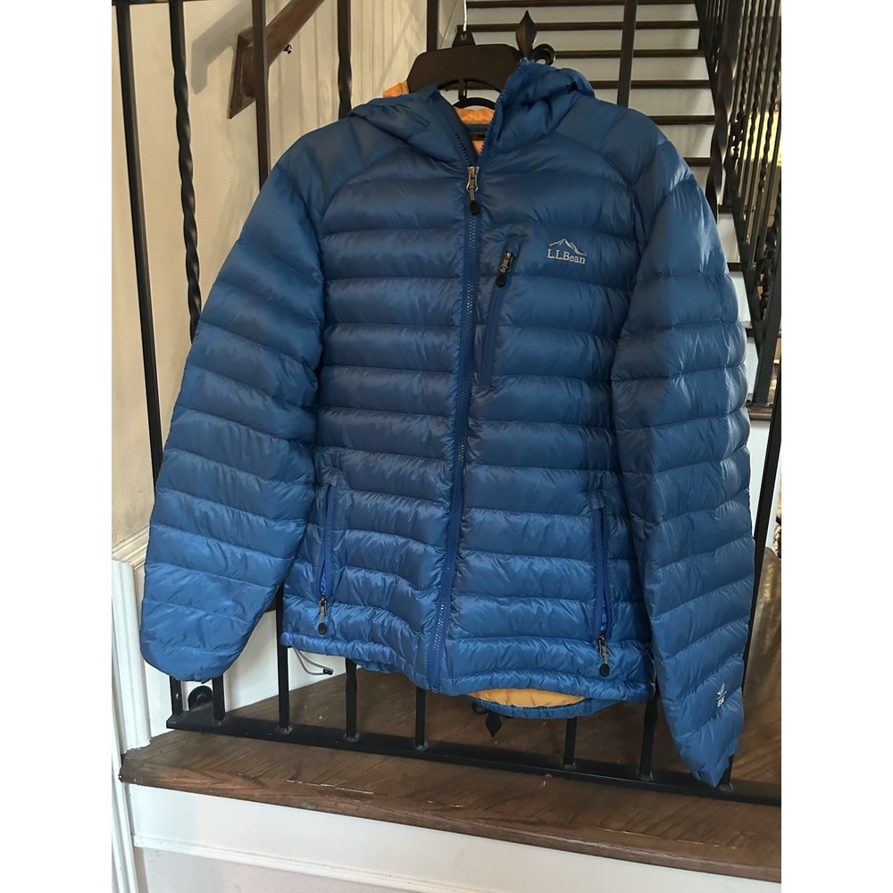 Men's Size Medium L.L.Bean Men's Ultralight 850 Down Hooded Jacket Hood Blue